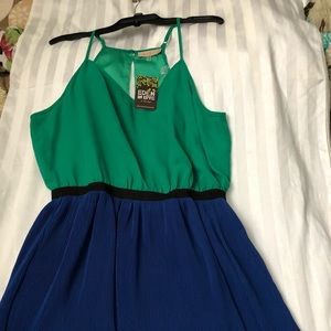 Eden in Love blue and green dress